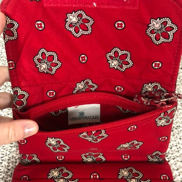 Vera Bradley Red & White Classic Wallet (w/ strap) - Picture 4 of 5